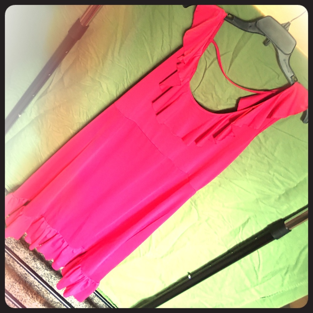 AVON pink stretch dress with ruffles