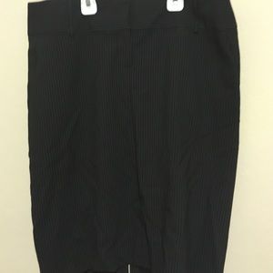 Express pencil skirt (black w/white stripes)