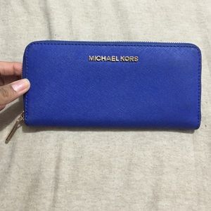 Michael Kors Jet Set Royal Blue Wallet