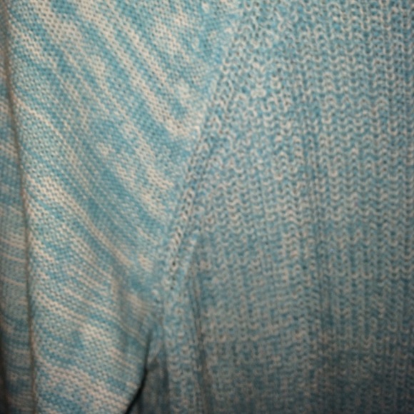 Sweater - Picture 2 of 3