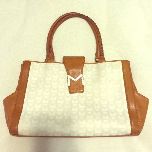 Michael Kors Handbags - Michael Kors two-toned Purse