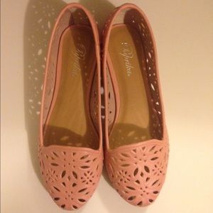 Pink laser cut flats -- Paprika