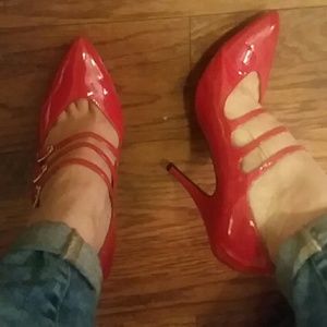 Sam Edelman red heels