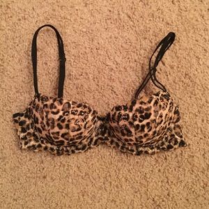 Victoria secret leopard print 32B bra