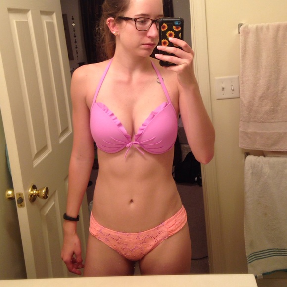 👙 Victoria's Secret swimsuit