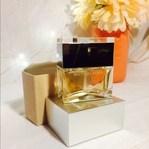 Michael Kors signature perfume