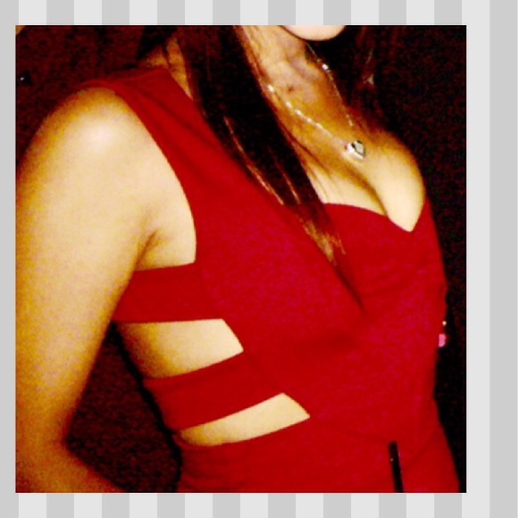 👗🍷 Get Down-n-Groove Into The Night💫🍾👗 - Picture 3 of 4