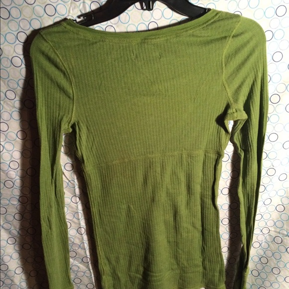 Green Hollister Shirt Size Medium read description - Picture 4 of 4