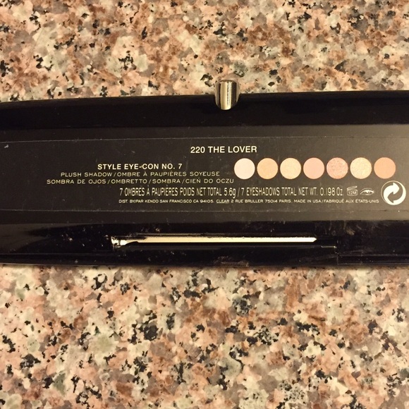 Marc Jacobs eyeshadow - Picture 4 of 4