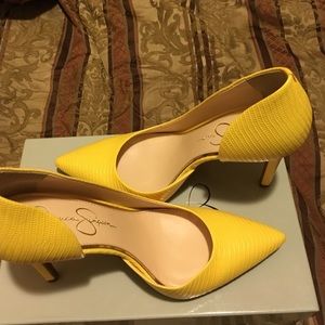 Claudette x Jessica Simpson 7.5 Sour Lemon