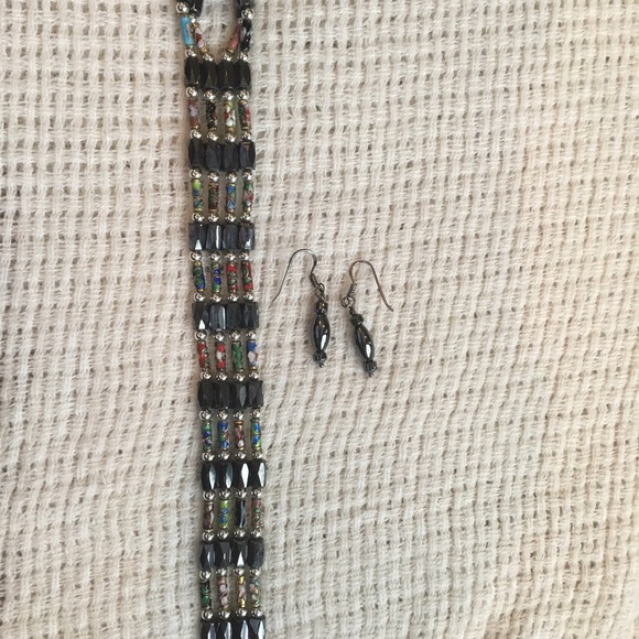magnetic bracelet or necklace with earrings - Picture 1 of 1