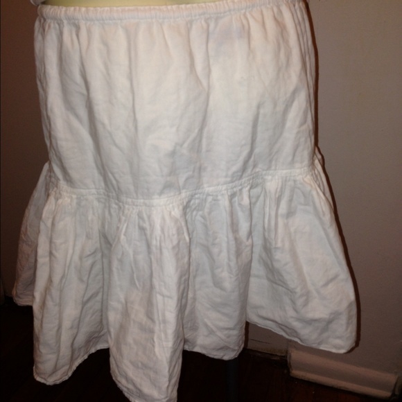 ‼️ON SALE‼️Low waisted, flounce mini skirt - Picture 3 of 4