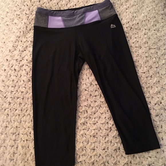 RBX Black, Grey & Purple Capri Workout Pants Sz M