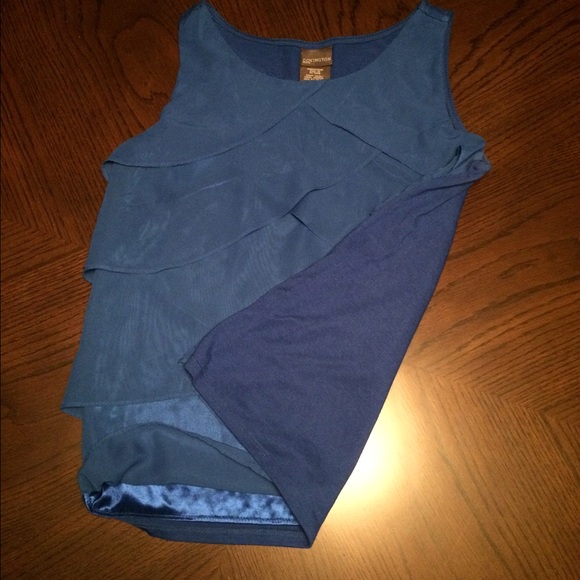 Blouse - Picture 2 of 2