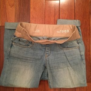 GAP Demi Panel Boyfriend Maternity Jeans