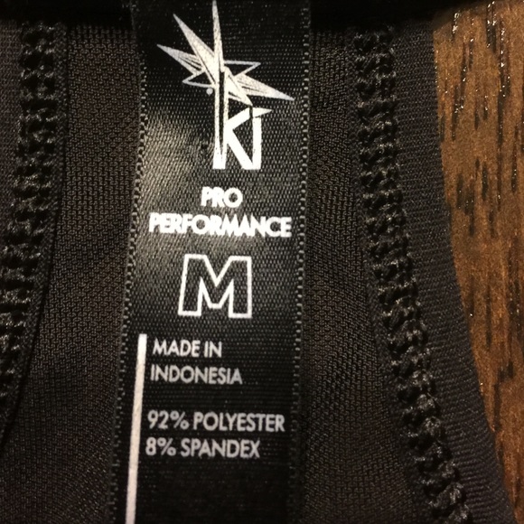 Pro Performance Sports Bra - Picture 3 of 4