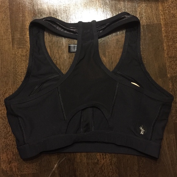 Pro Performance Sports Bra - Picture 4 of 4