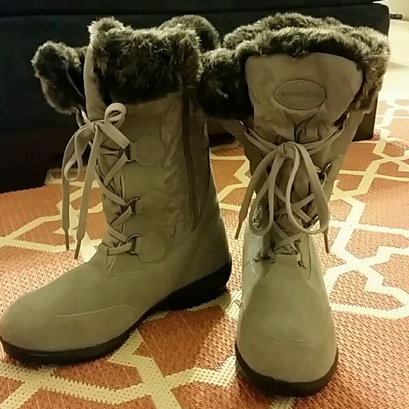 ❌SOLD❌Brand New Lands End snowboots NWOT - Picture 1 of 4