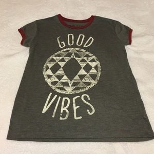 Good vibes tee