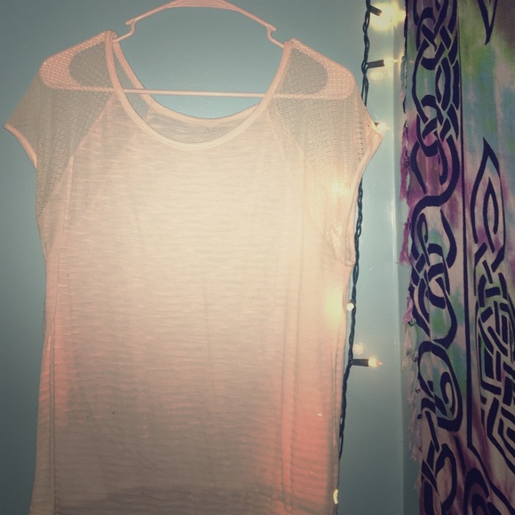 Short sleeve white stripped American eagle top