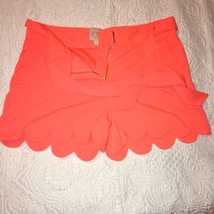 Gianni Bini Scalloped Shorts