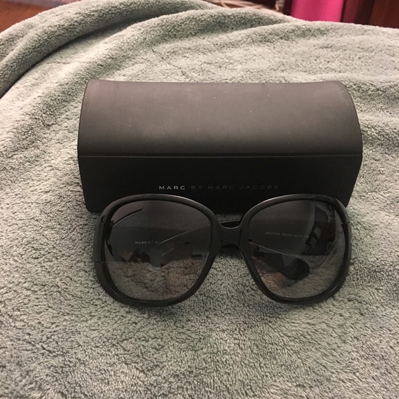 Marc by Marc Jacobs black sunglasses