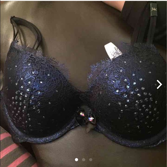 Vs bra