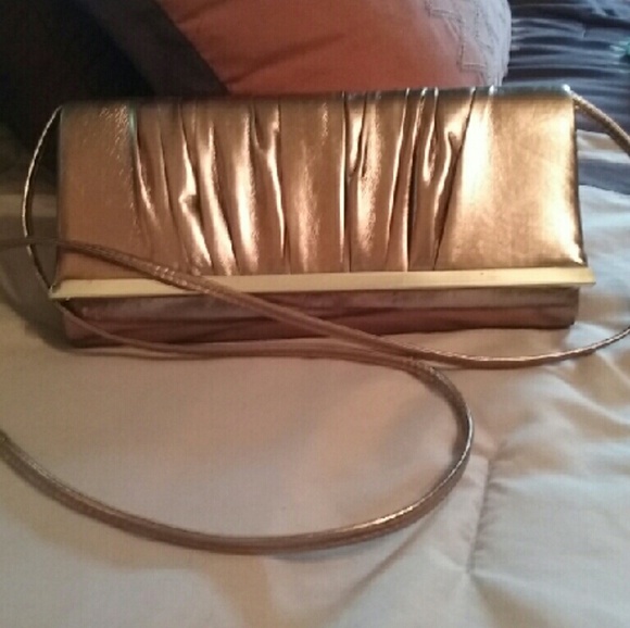 Women's clutch