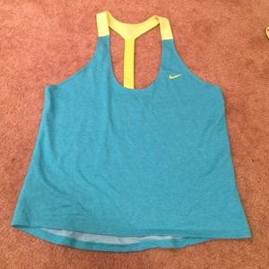 Nike workout tank