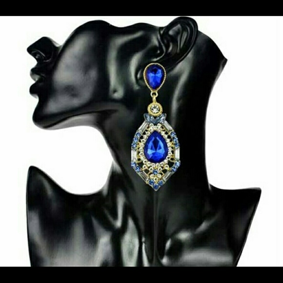 ❌SOLD❌Vintage Style Earrings