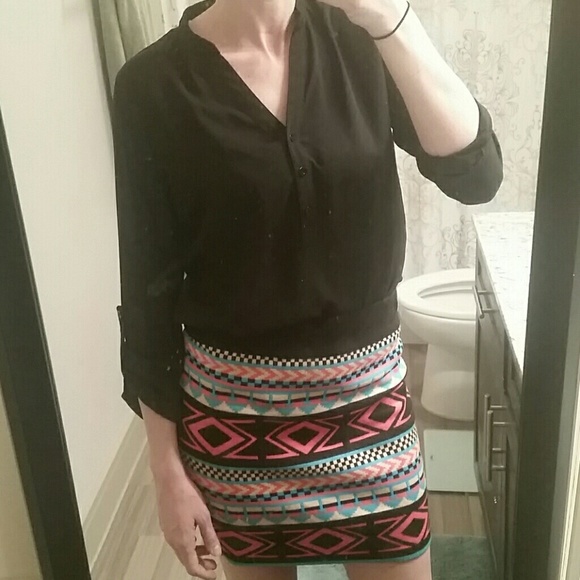 Aztec Mini Skirt - Picture 2 of 3