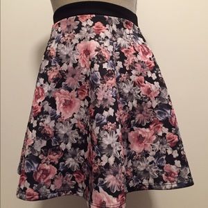 Woman's multicolor floral skirt