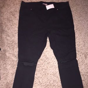 H&M skinny plus size slit knee skinny jeans