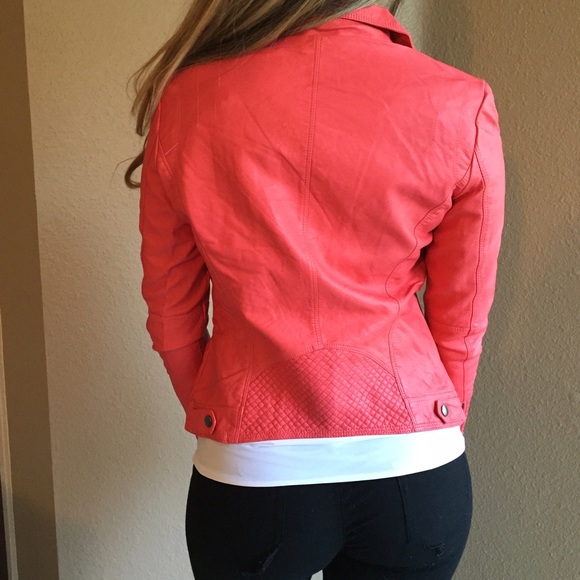 Coral Quilted Chain Lined Moto Jacket - Picture 3 of 4
