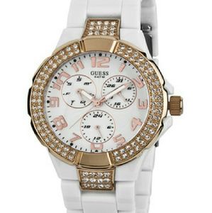Guess
Prism White/Rose Gold Analog Watch