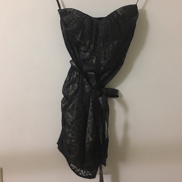 Strapless dress