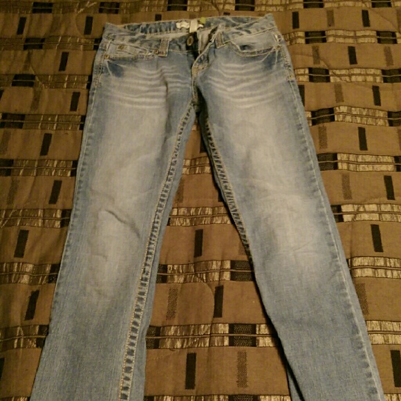 Jeans - Picture 3 of 3