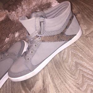 Calvin Klein Sneakers Size 9