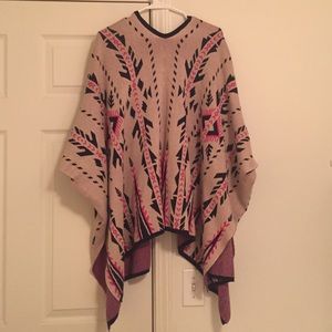 Flying Tomato Poncho sz L