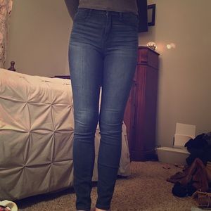 Dark Hollister skinny jeggings