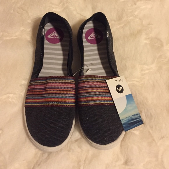 Roxy Shoes - NWT Roxy flats! Perfect for summer! 😍