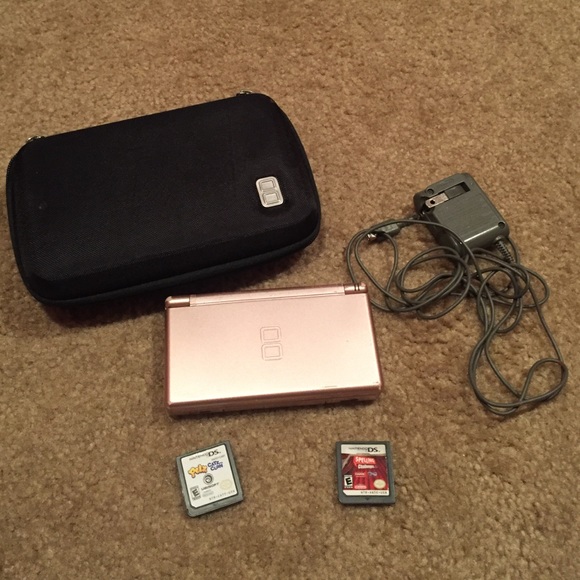 Nintendo DS Lite with 3 Games