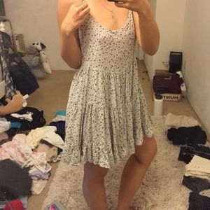 Brandy Melville Jada dress