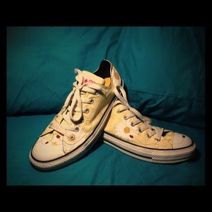 Converse low tops