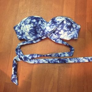 Pink bathing suit top