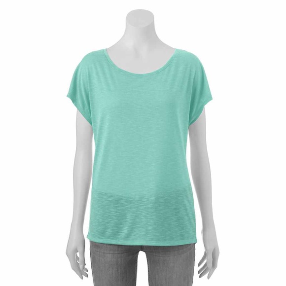 SO Tops - Medium tee-shirt in tiptop shape