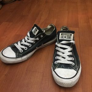 Black converse