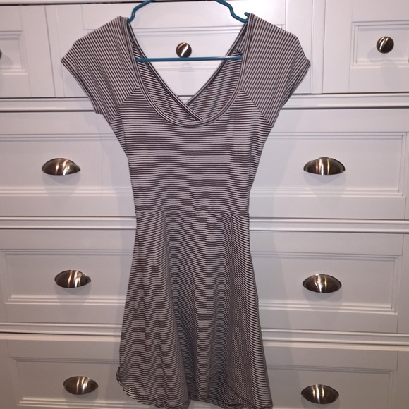 Brandy Melville dress - Picture 1 of 3