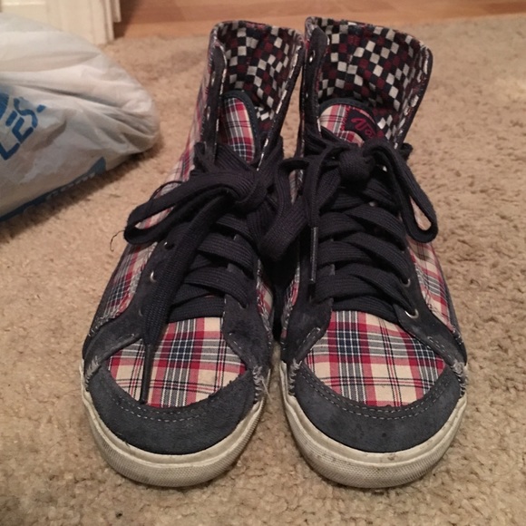 High top vans size 5.5