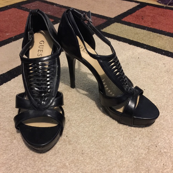 Heels - Picture 2 of 2